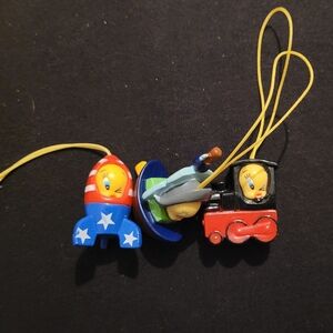 Tweety Character Kids Toy Charm Set - Yellow, Red, Blue